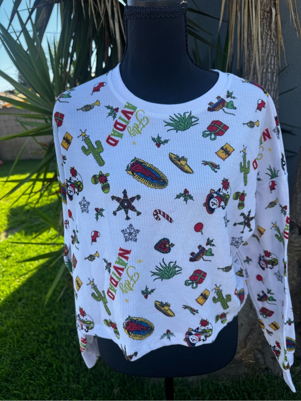 Forever 21 White Long Sleeve Holiday Graphic Thermal Top